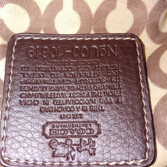 Coach purse - Picture 1 of 1